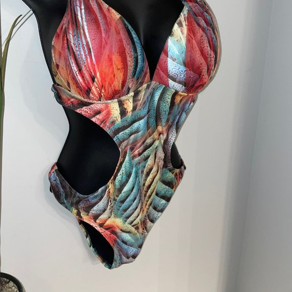 Multicolor One Piece Swimsuit - Picture 2 of 8